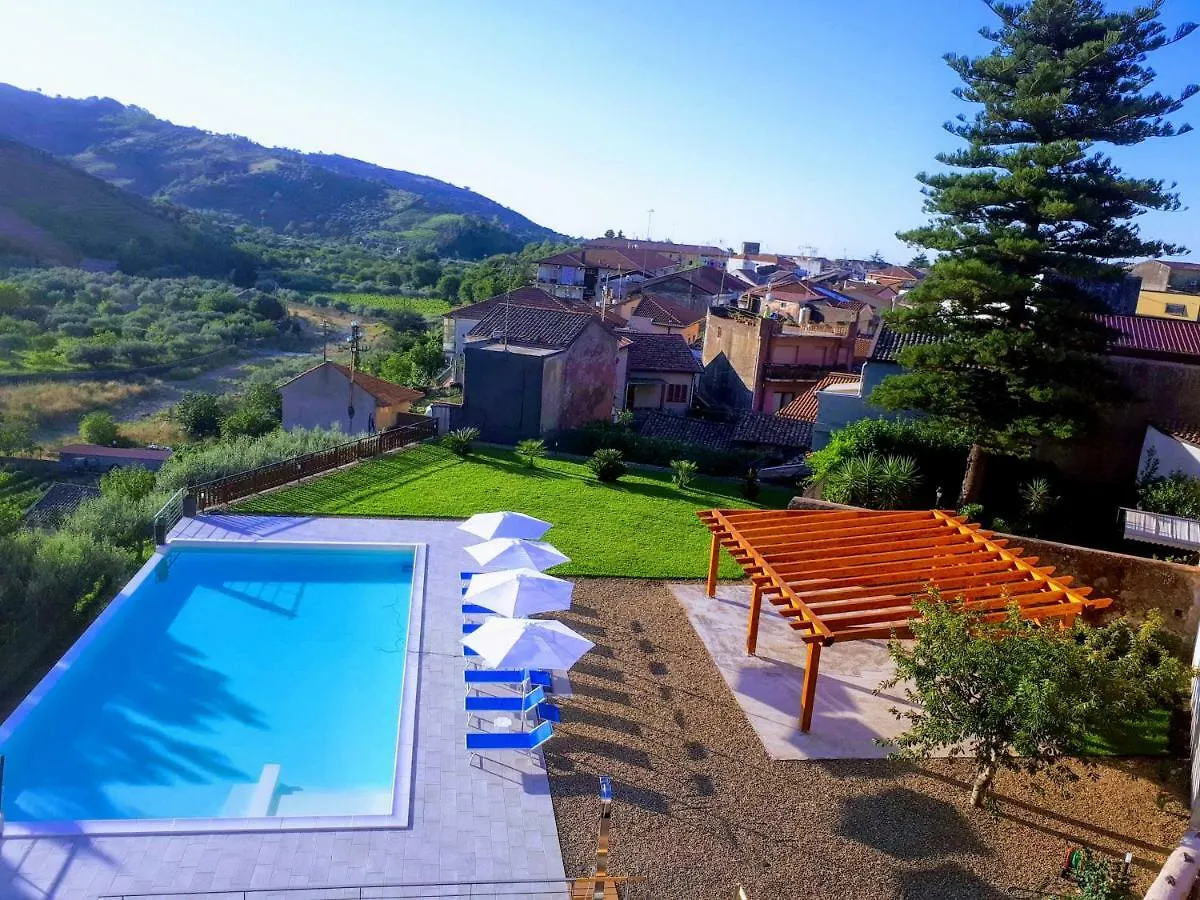 Mauro Home Bed And Relax Linguaglossa Bed & Breakfast